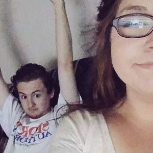 Meet your Posher, Leah